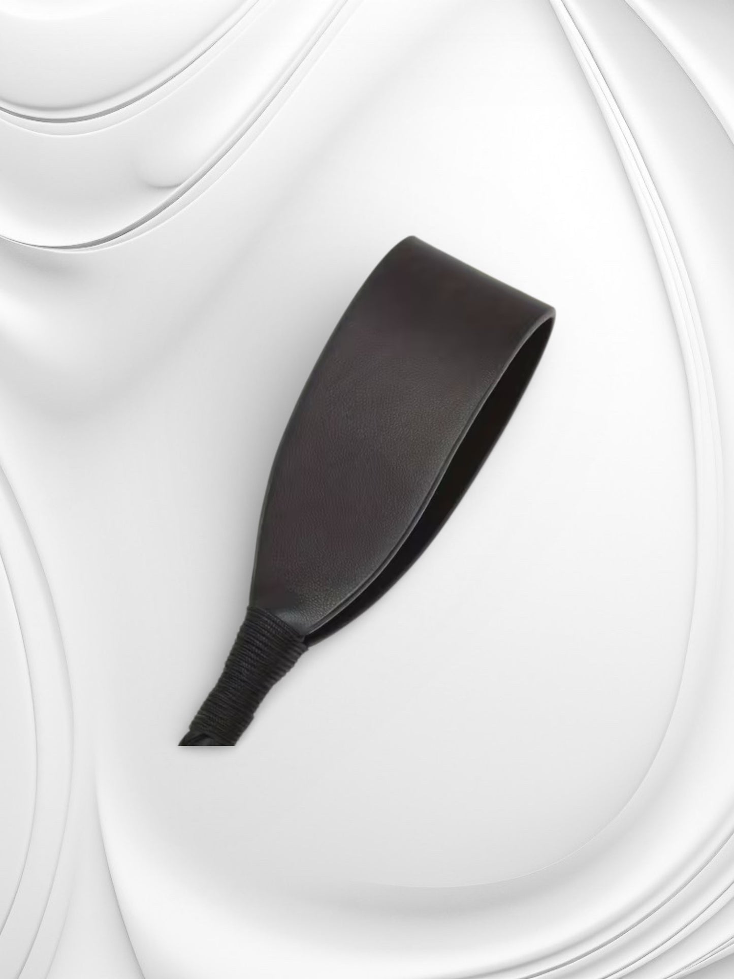 Luxe Tikflogger Zwart – Elegant BDSM Zweepje (45 cm)